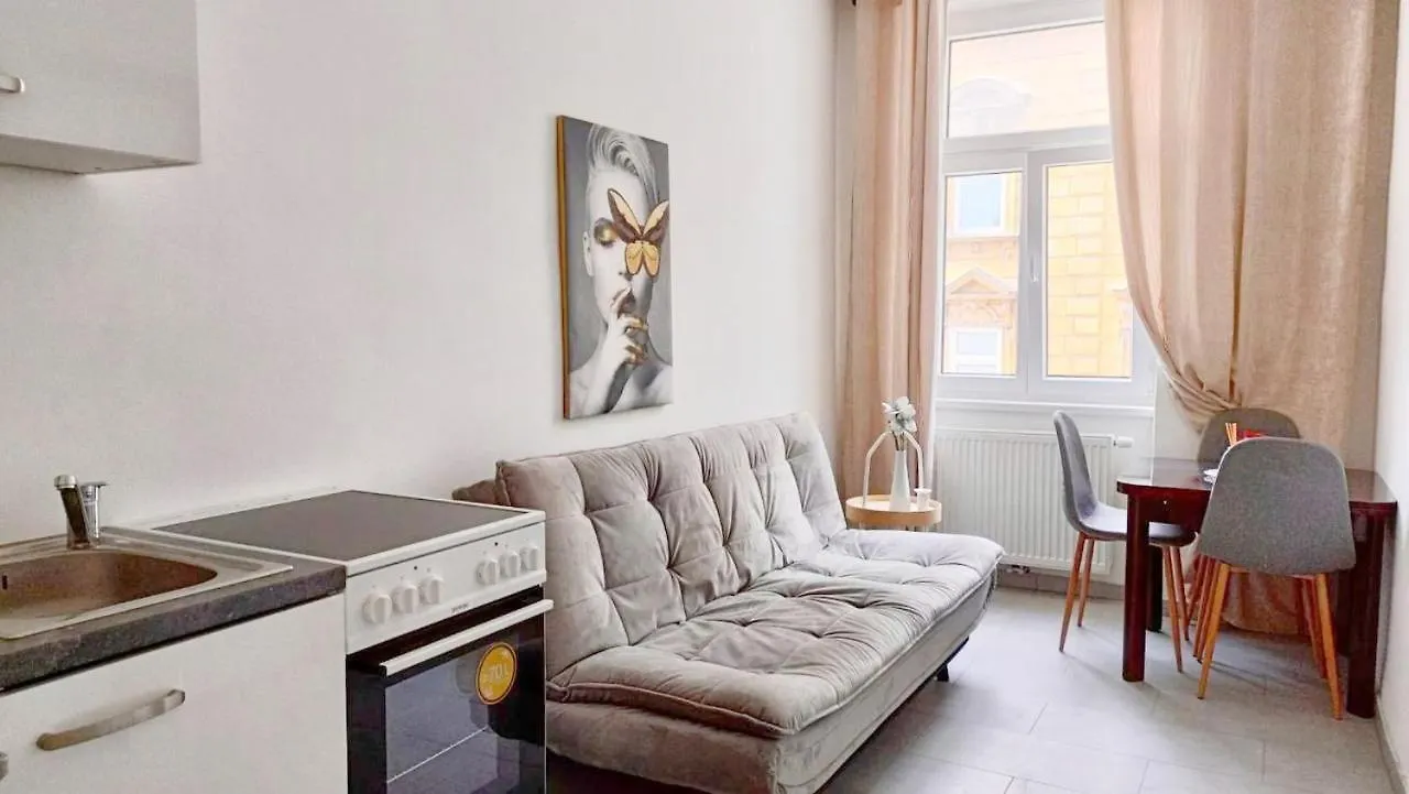 Family Apartment Mz27 Vienna 0*,